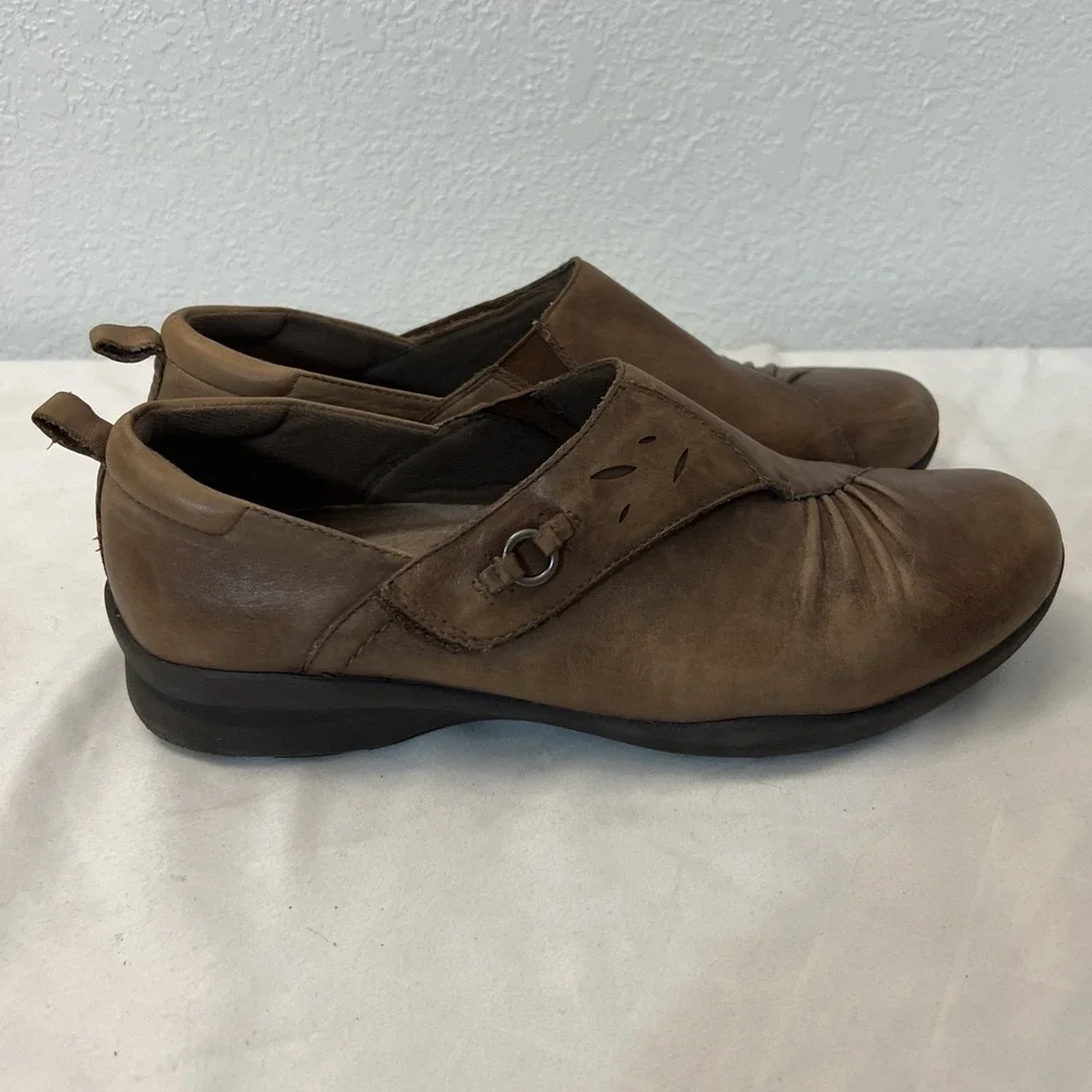 Earth Shoes Womens Size 11 Amity Brown Leather‎ Shoe Comfort Career Adjustable